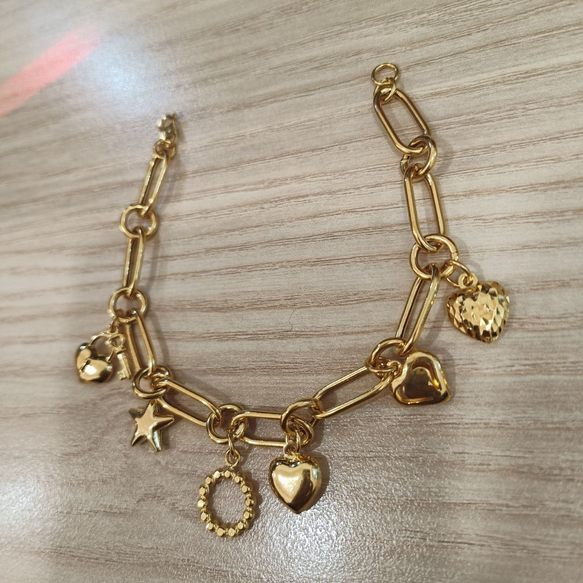 916 gold anchor bracelet charm details, BR26764