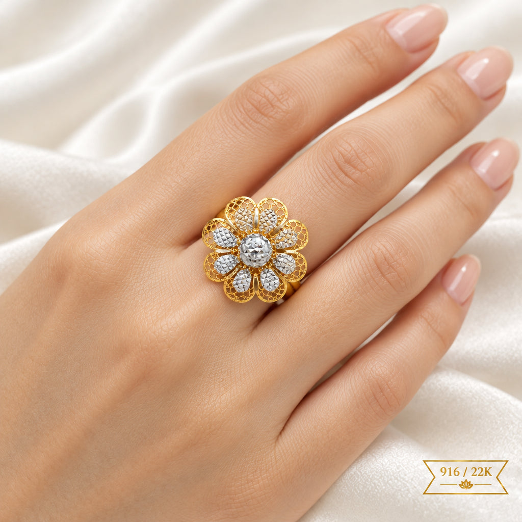 916 Gold Floral Ring | Elegant Two-Tone 22K Design