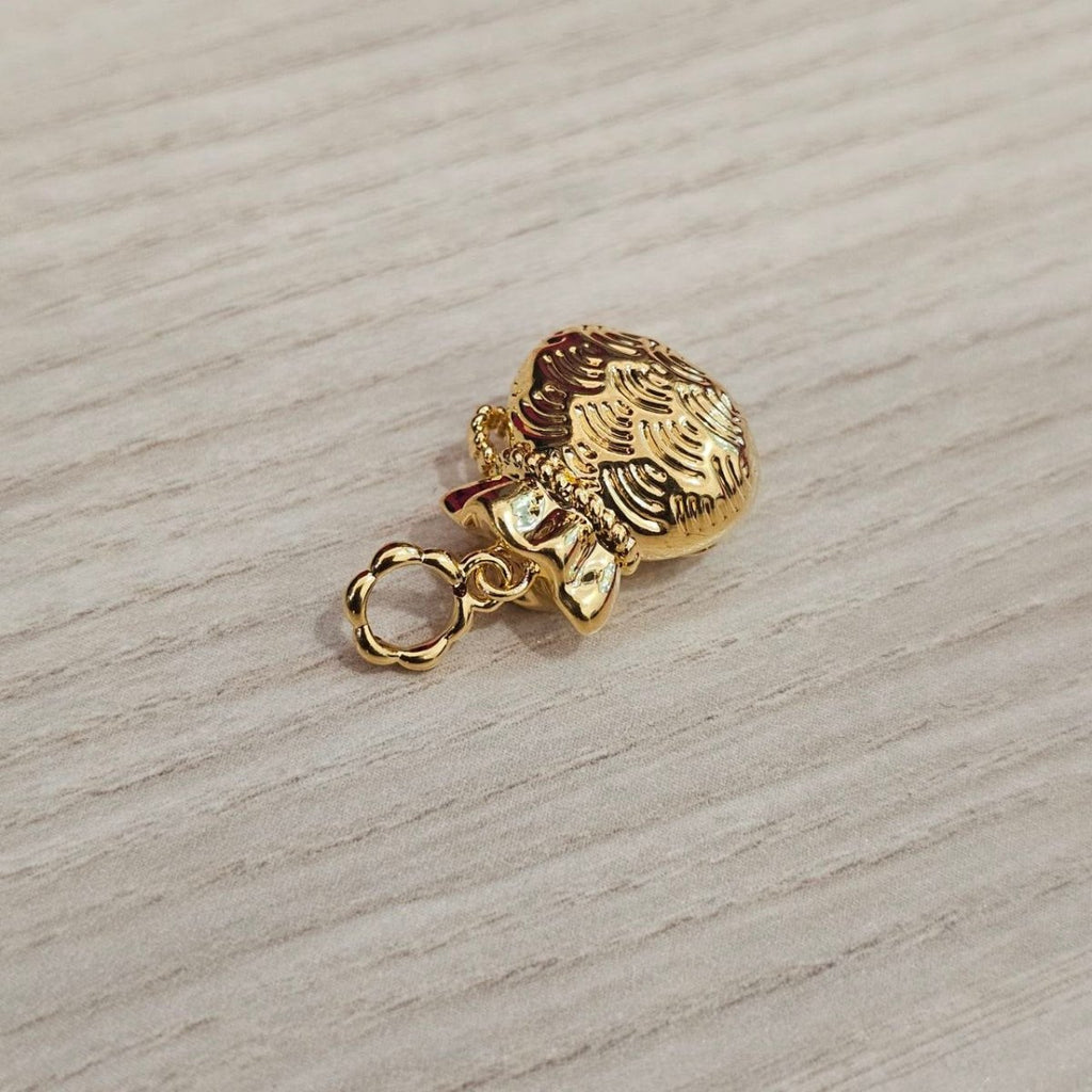 Guild Bullion 916 gold paired round ornament; collection design reference. Check selector for current options and availability.