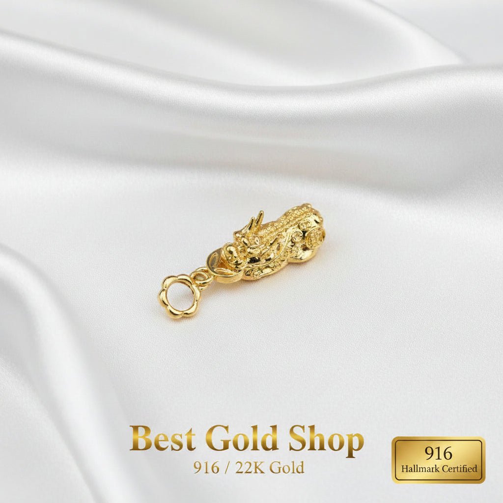 Guild Bullion 916 gold leaf patterned charm; collection design reference. Check selector for current options and availability.