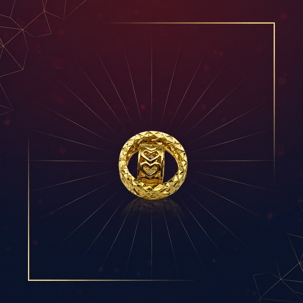 916 gold heart-motif ring pendant with faceted circular rim on a burgundy and navy background