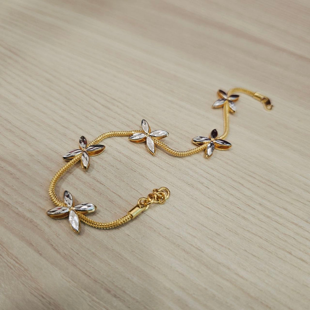 916 Gold 5 Flower Design Bracelet Two Tone