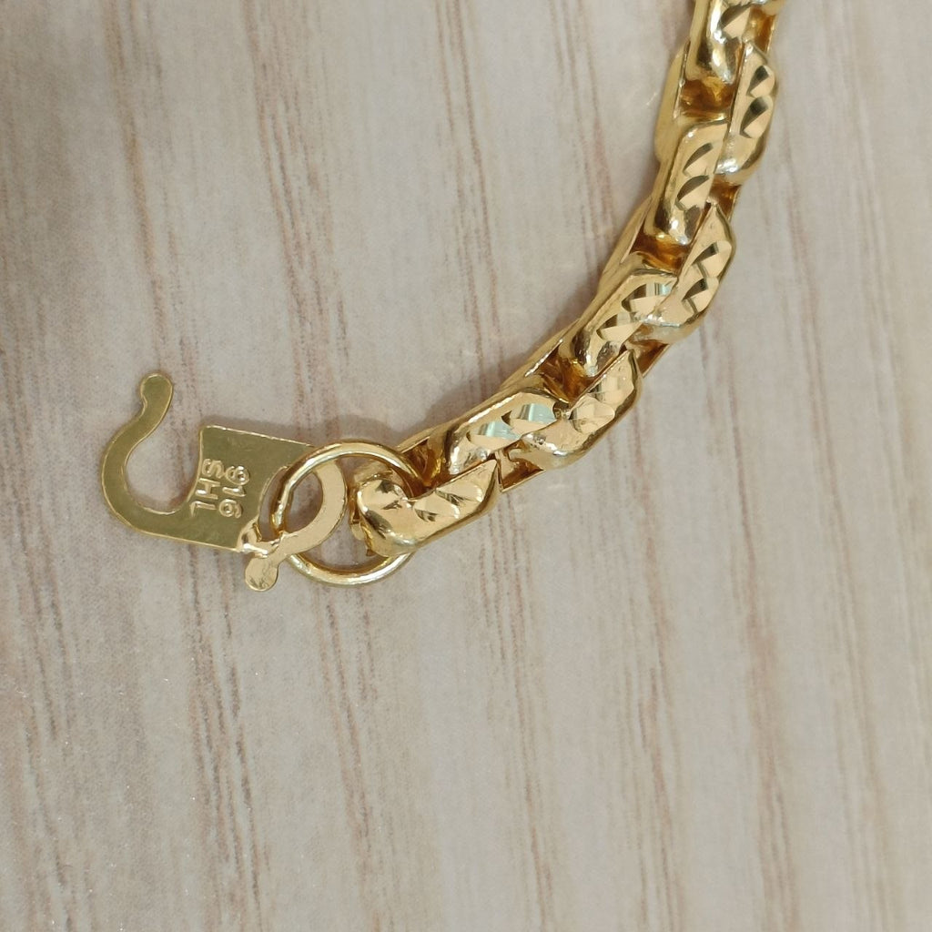 916 Gold Hollow Wanzi Heart Link Bracelet | 22K Gold Heart Design