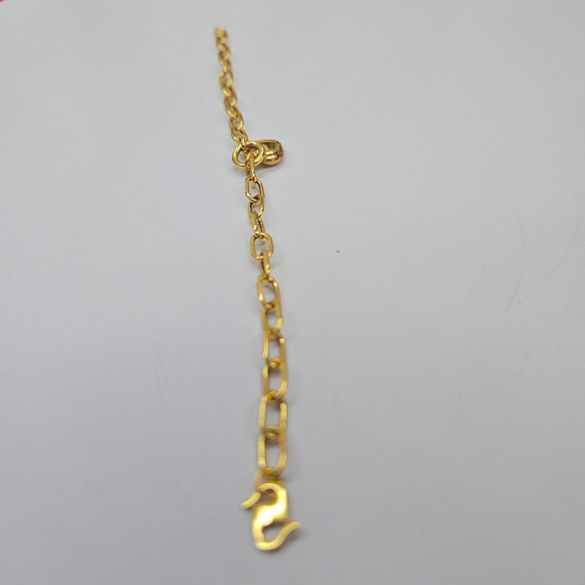 22k / 916 Gold Anchor Link Bracelet with Dangling Heart Light Weight