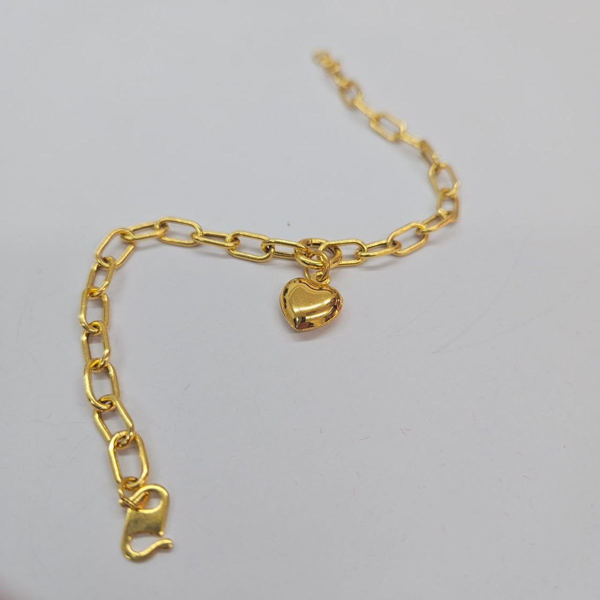 22k / 916 Gold Anchor Link Bracelet with Dangling Heart Light Weight