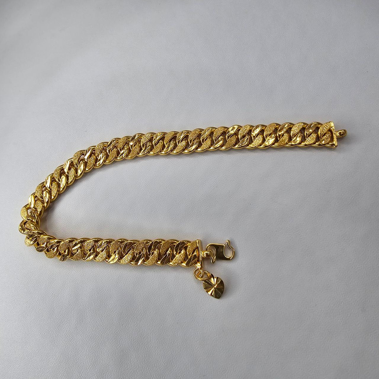 22K / 916 Gold hollow Milo/Cowboy Bracelet by Best Gold Shop