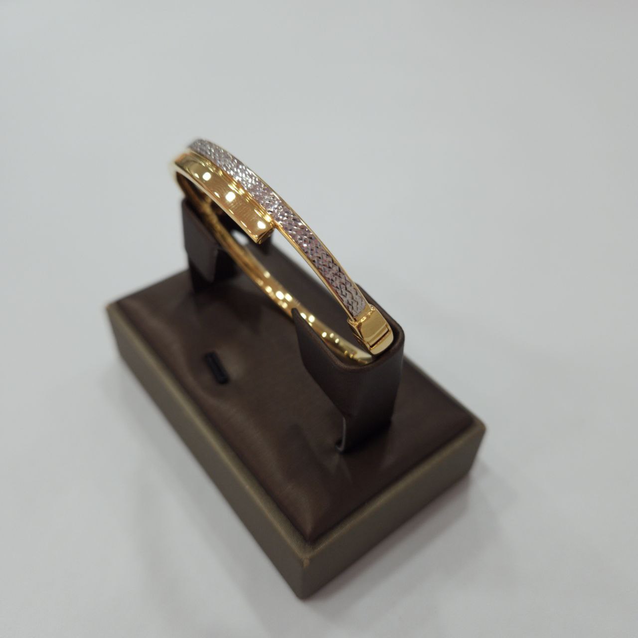 22k / 916 Gold Sparkling Dual Row Bangle Dual Tone