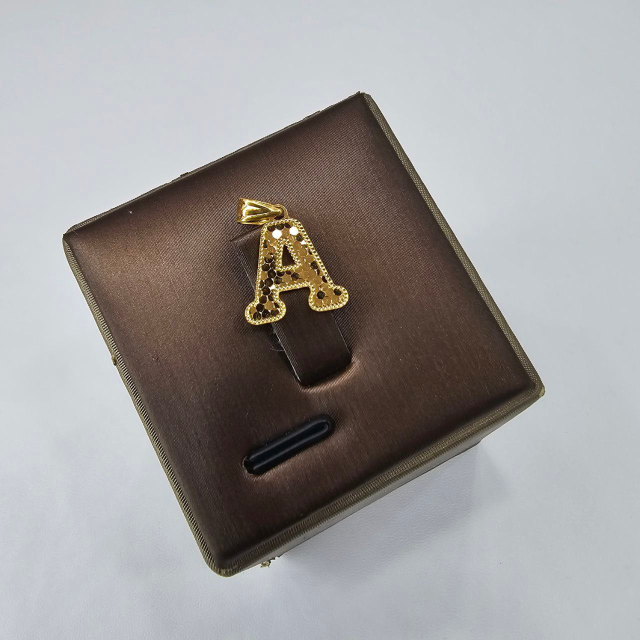 22k / 916 Gold Crush Alphabets Pendants
