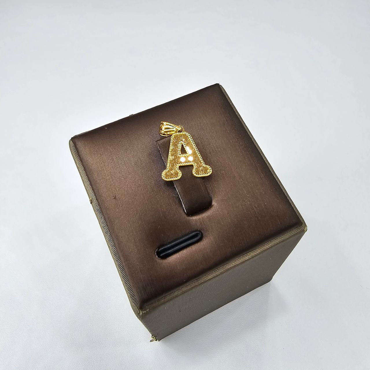 22k / 916 Gold Crush Alphabets Pendants