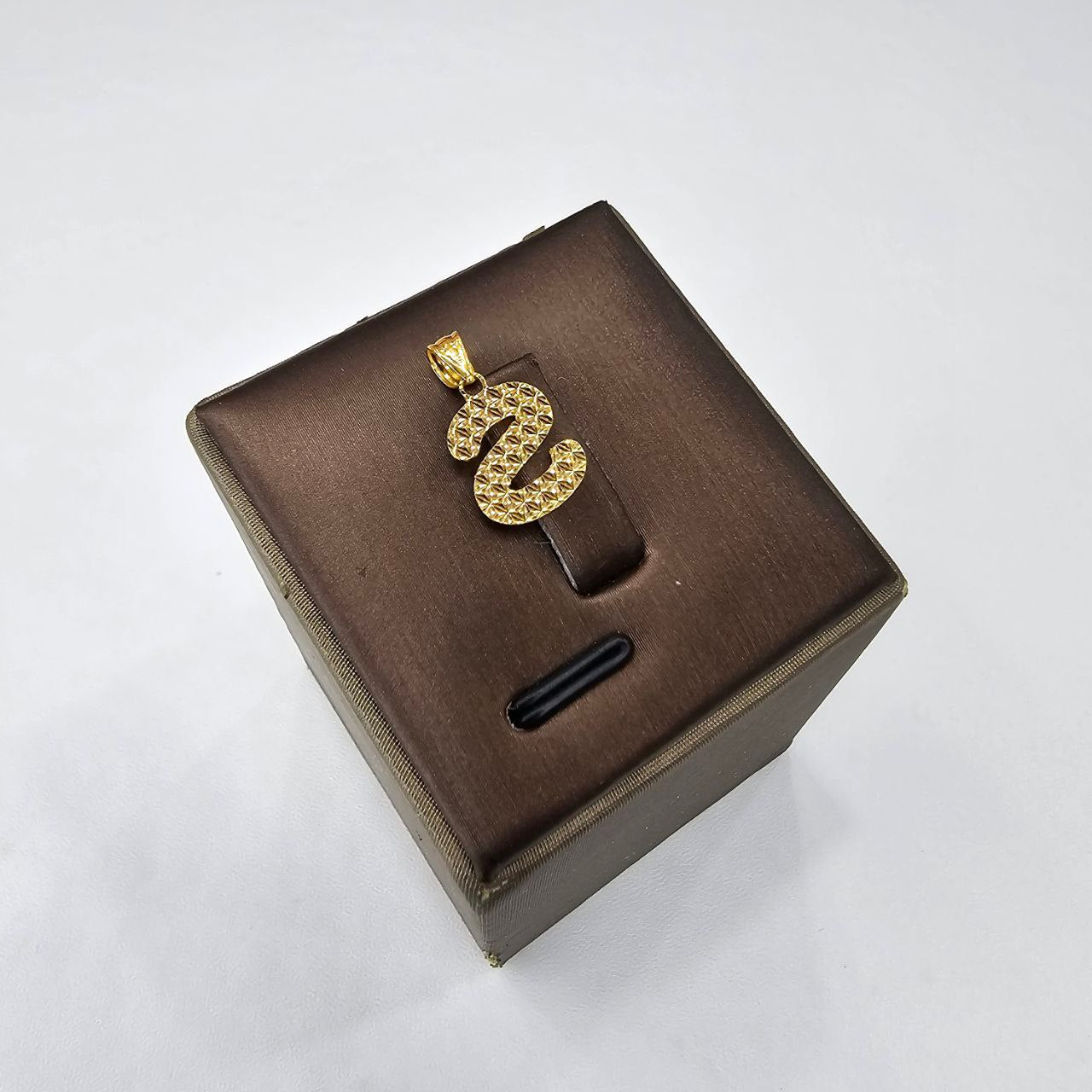 22k / 916 Gold Crush Alphabets Pendants