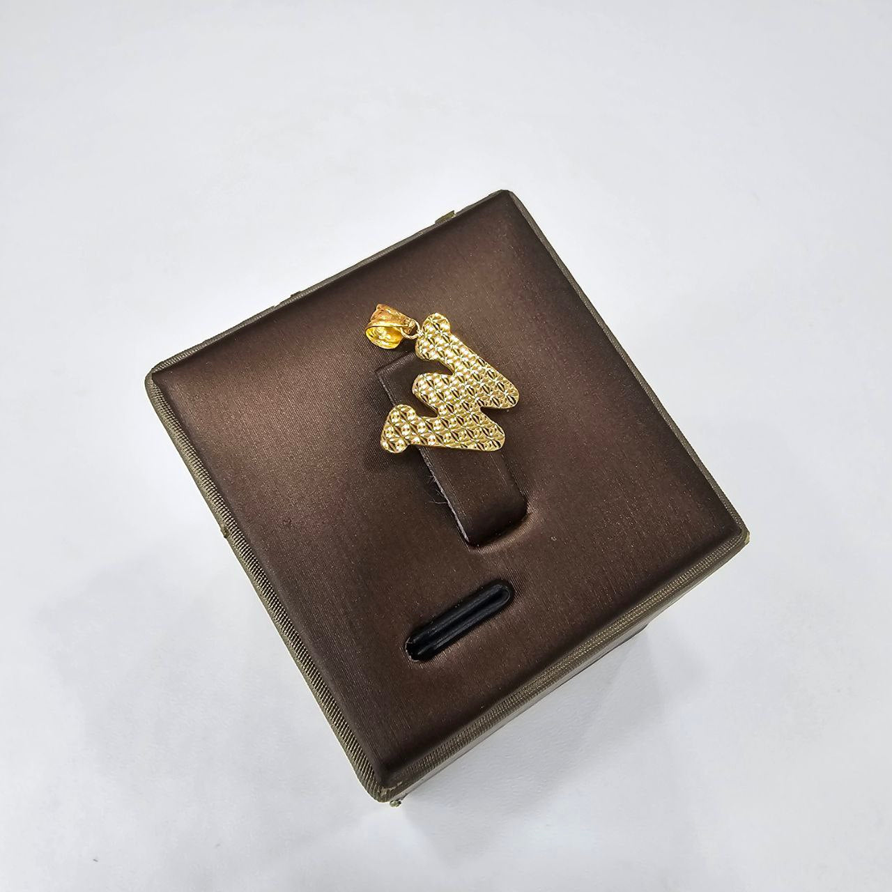 22k / 916 Gold Crush Alphabets Pendants
