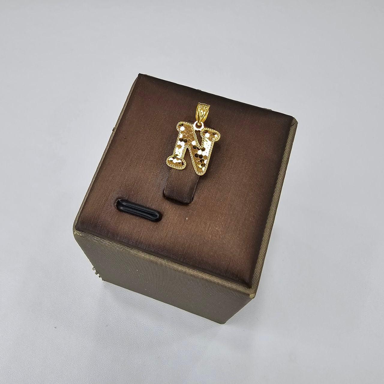 22k / 916 Gold Crush Alphabets Pendants