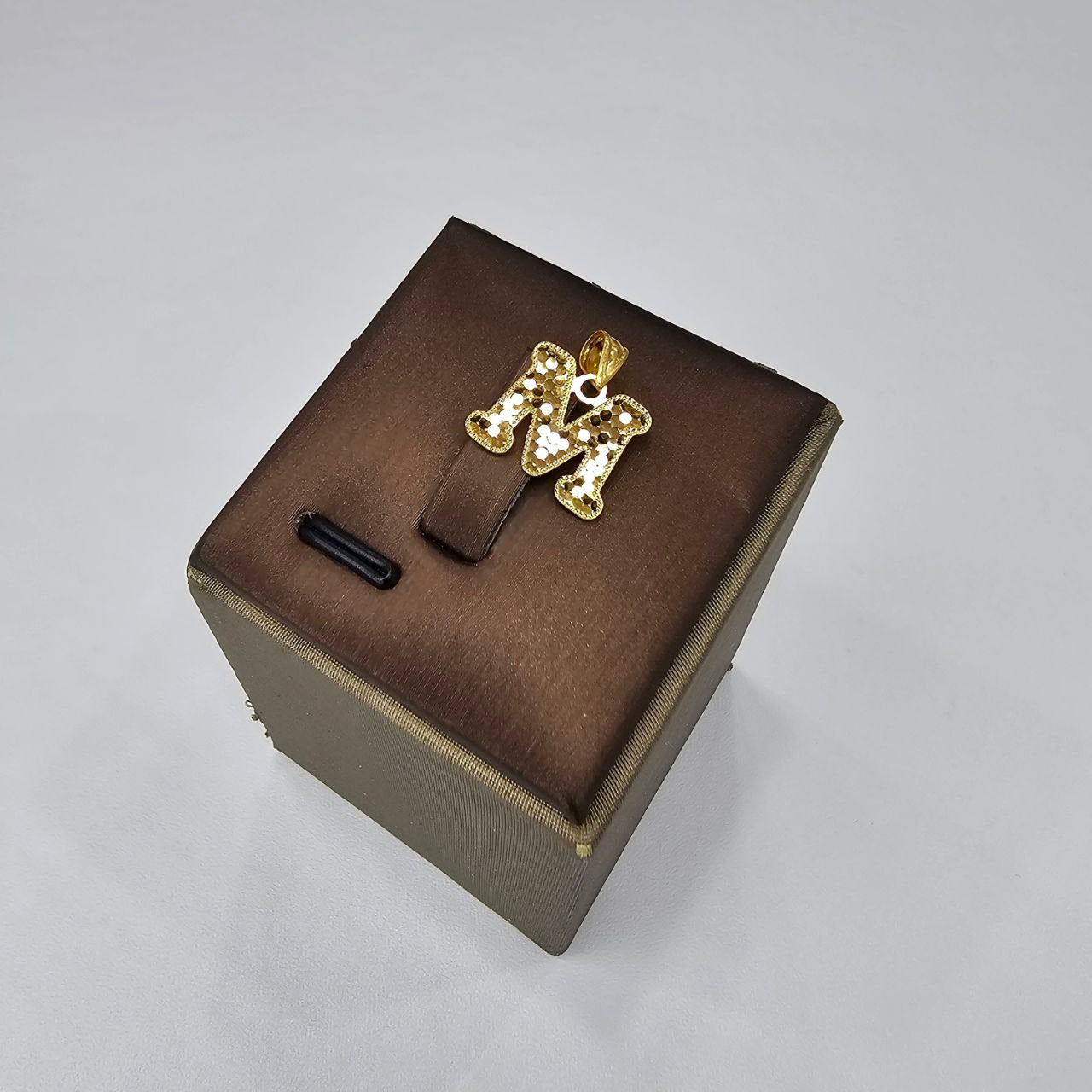 22k / 916 Gold Crush Alphabets Pendants