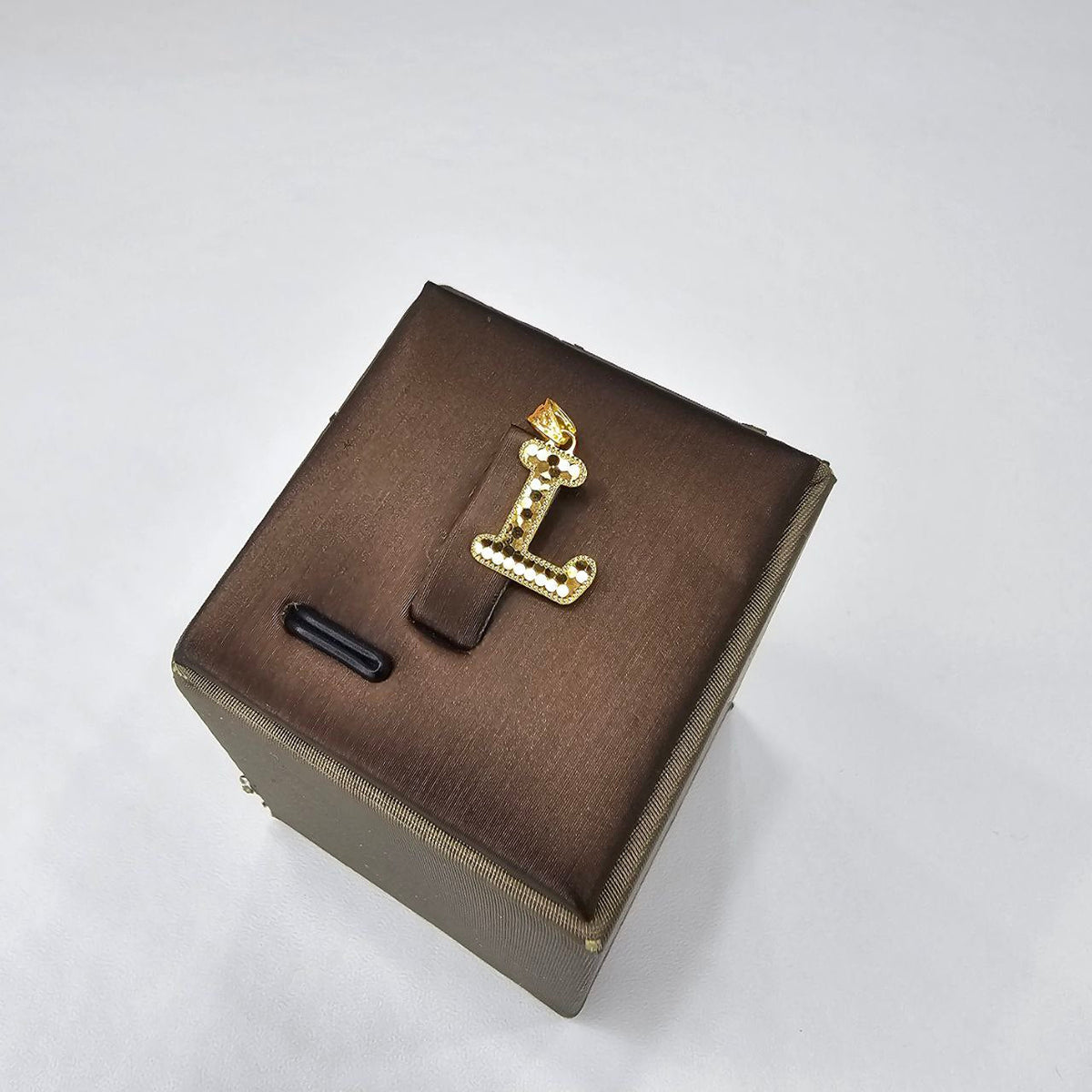 22k / 916 Gold Crush Alphabets Pendants