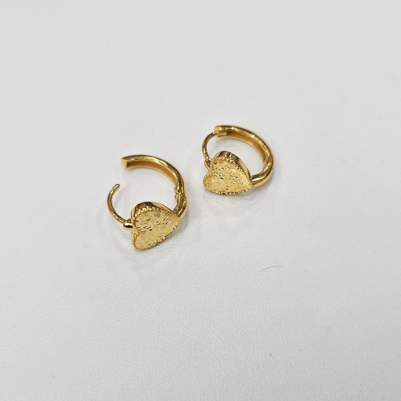 22K / 916 Small Loop Design Earring Cute and Elegant
