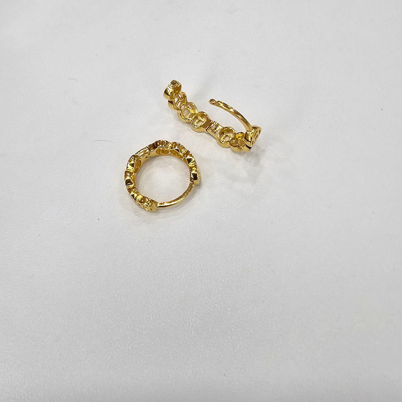 22K / 916 Small Loop Design Earring Cute and Elegant