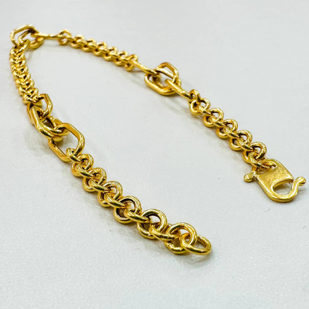22k / 916 Gold Nexus Ring Bracelet New Design
