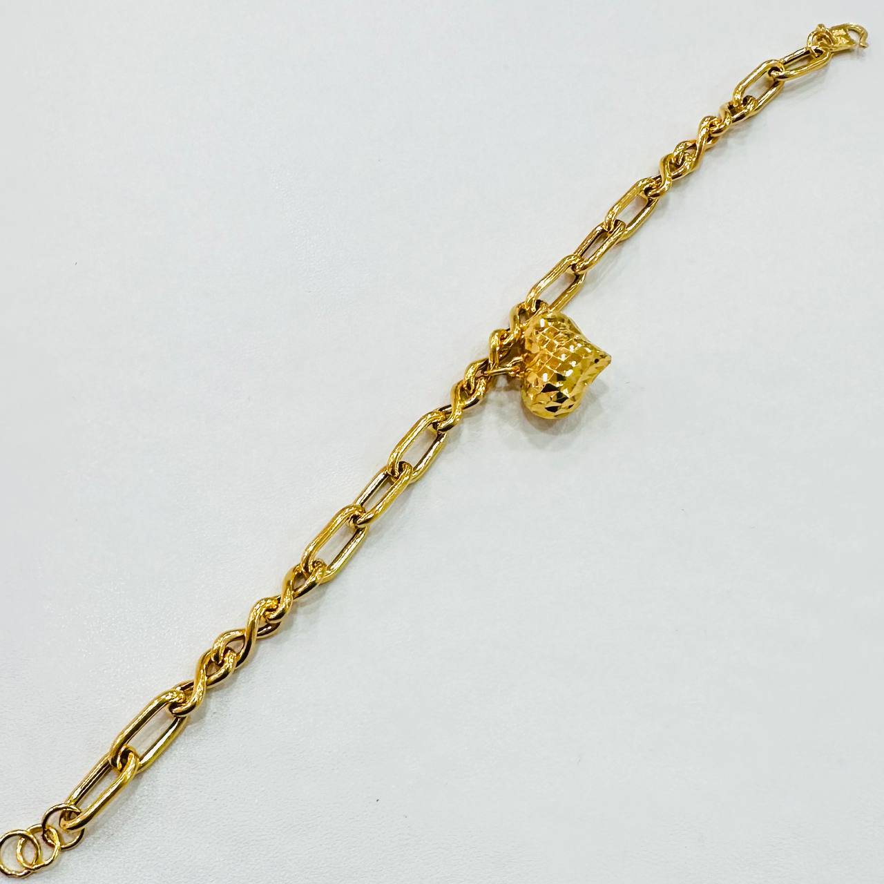 22k / 916 Gold Anchor Infinity Bracelet with Dangling Heart