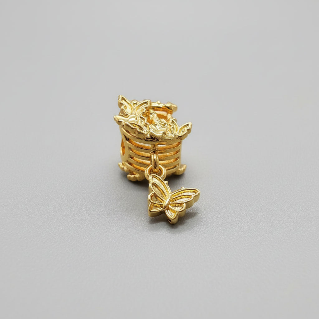 22k / 916 Gold Graceful  Moon Design Charm Version 2