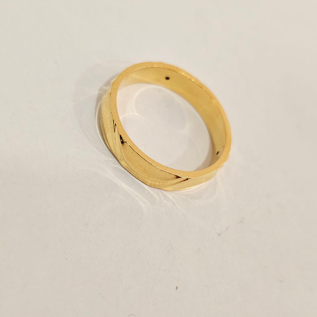 916 Gold Hollow Waze Ring V3