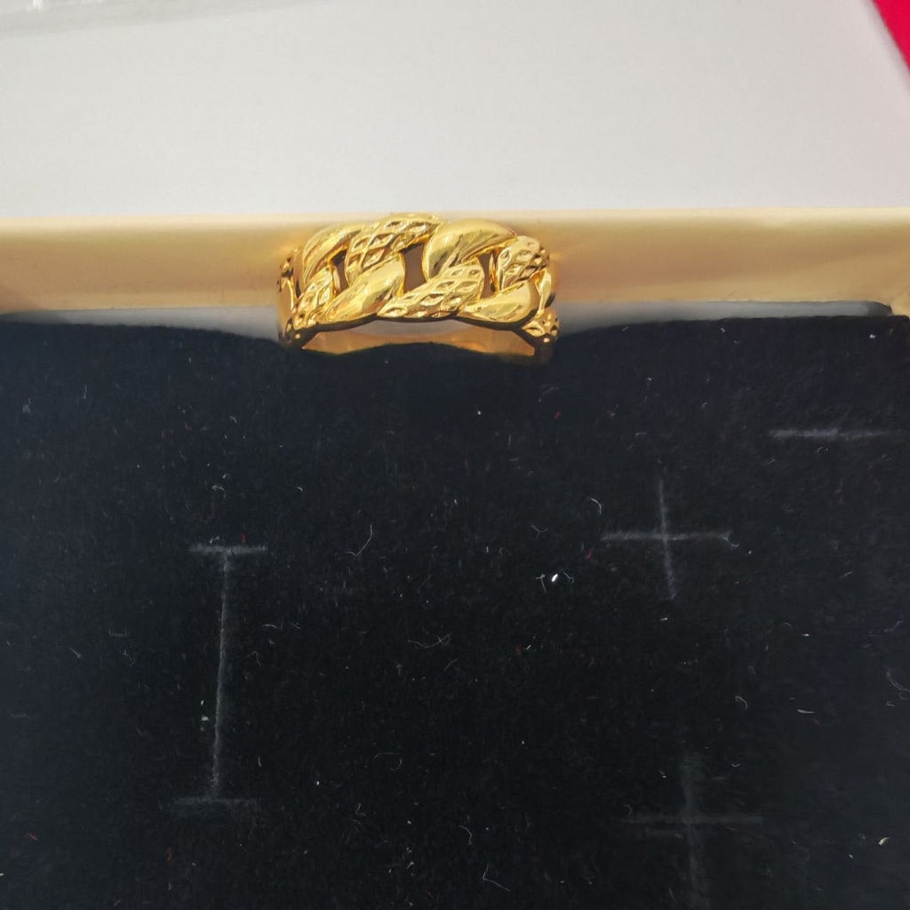 916 Gold Half Milo Ring Feather Light V1