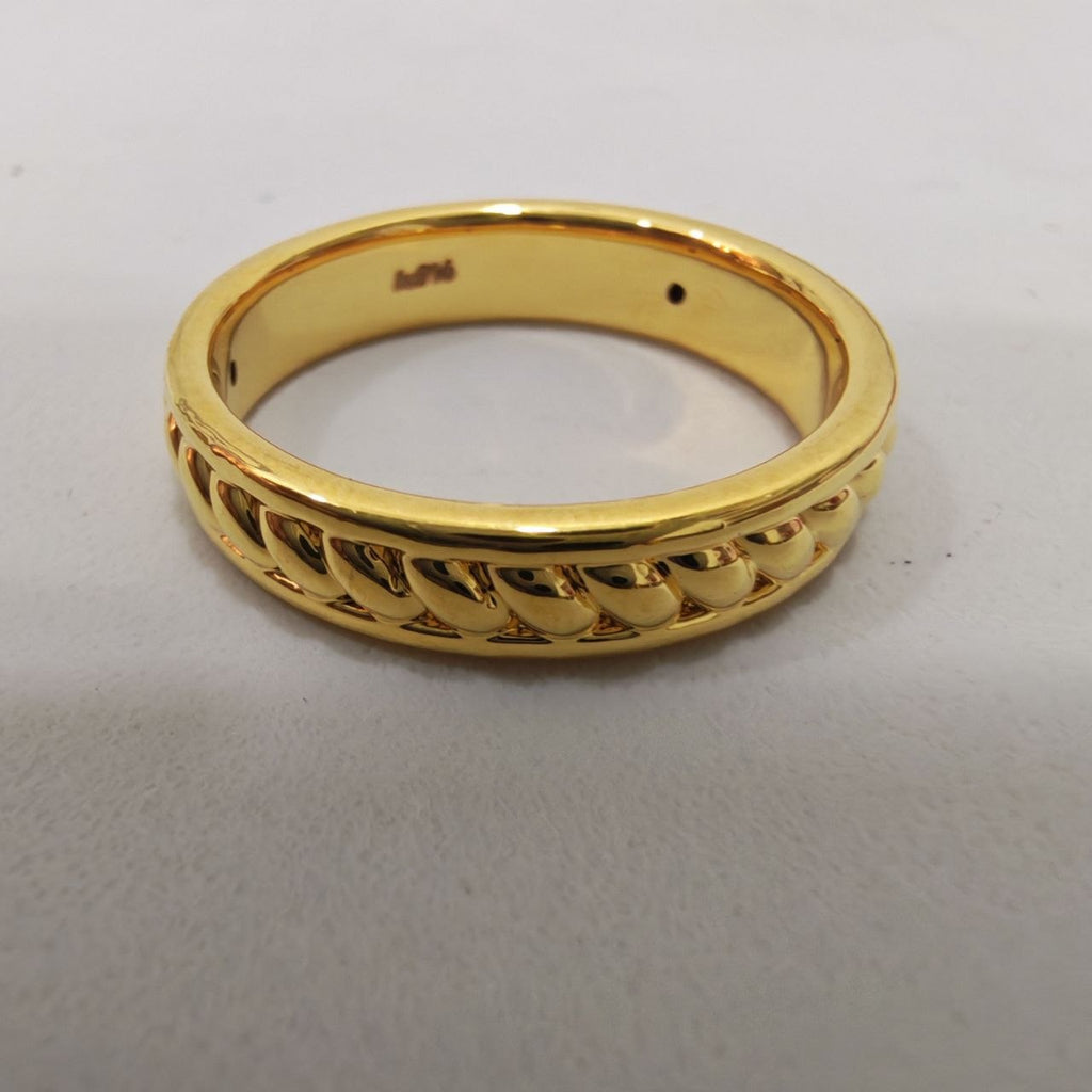 916 Gold Curb Link Ring Feather Light