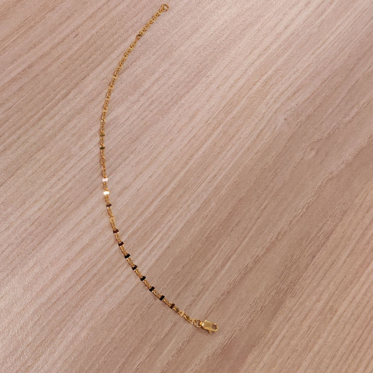 916 Gold Ingot Design Shiny Bracelet Slim and elegant