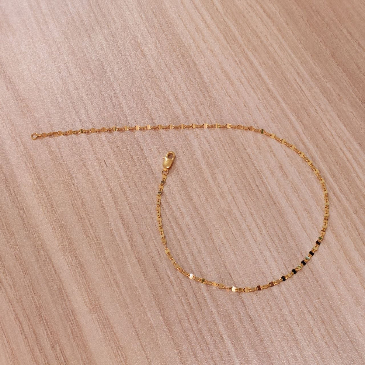 916 Gold Ingot Design Shiny Bracelet Slim and elegant