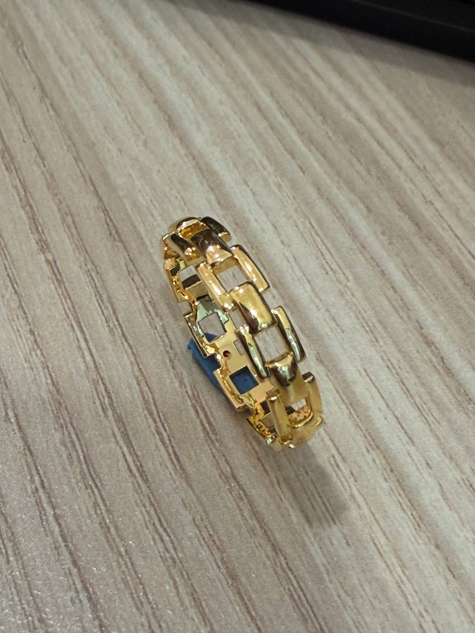 916 Gold Lightweight Chain Link Ring | Feather-Light 22K Gold