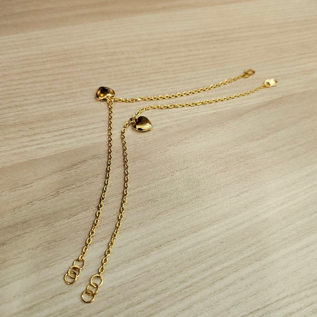 916 Gold Wan Zi Dangling Heart Bracelet Slim elegant design