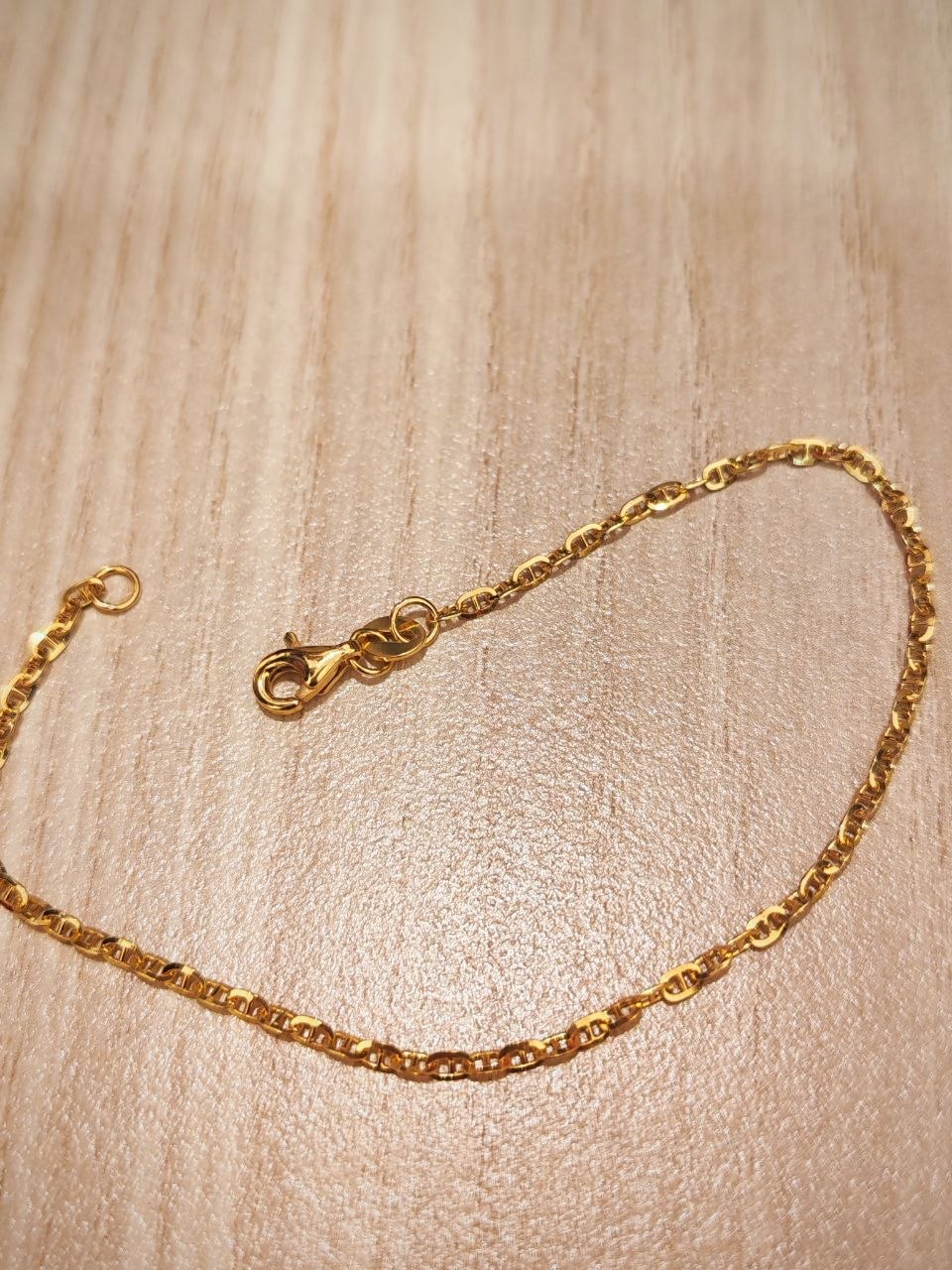 916 Gold Twisted Link bracelet | Elegant Everyday bracelet