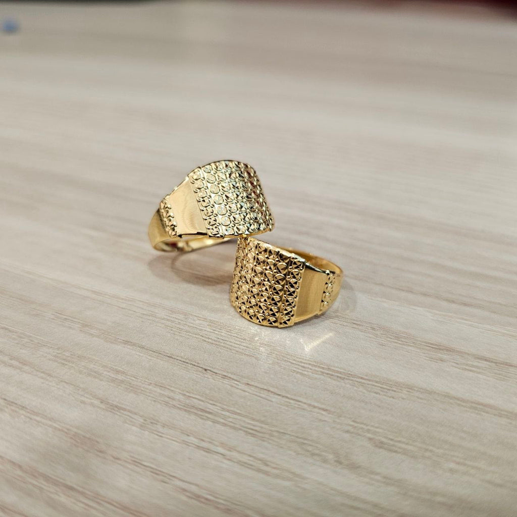 916 Gold Nuggets Ring Full Gold Feather Light