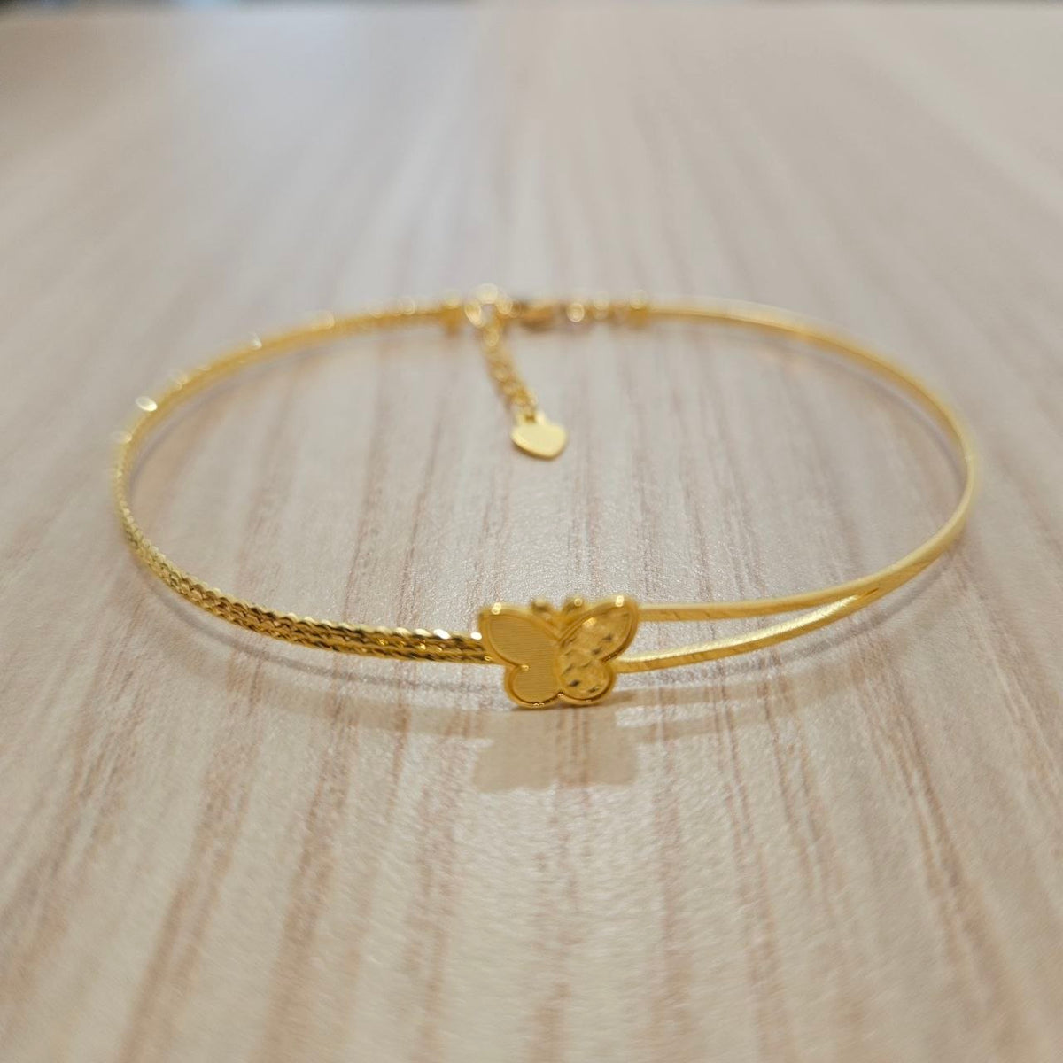 916 Gold Slim Bangle Light Weight
