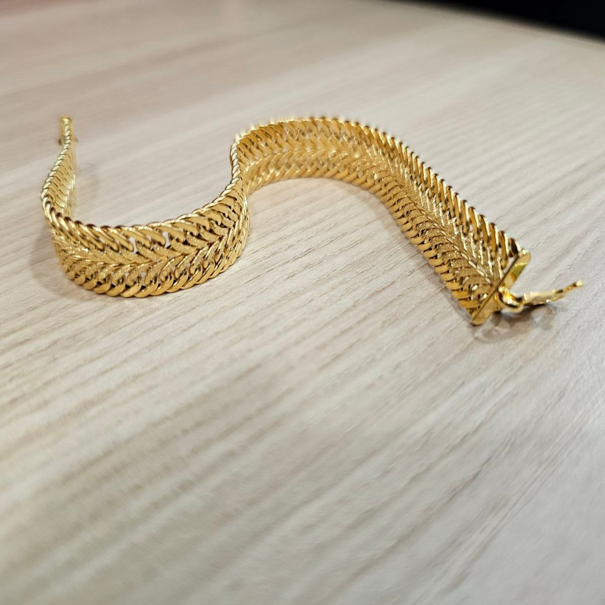 916 Gold Bracelet Duo Lipan Design